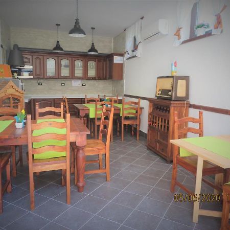 Amici Holiday B&B Di Bielak Aneta Izabela Vezzano Ligure Eksteriør billede