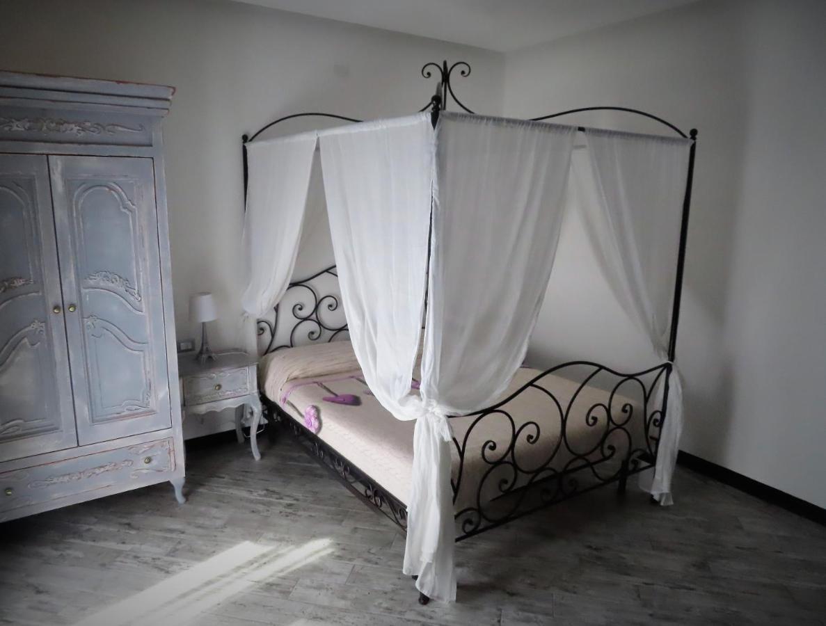 Amici Holiday B&B Di Bielak Aneta Izabela Vezzano Ligure Eksteriør billede
