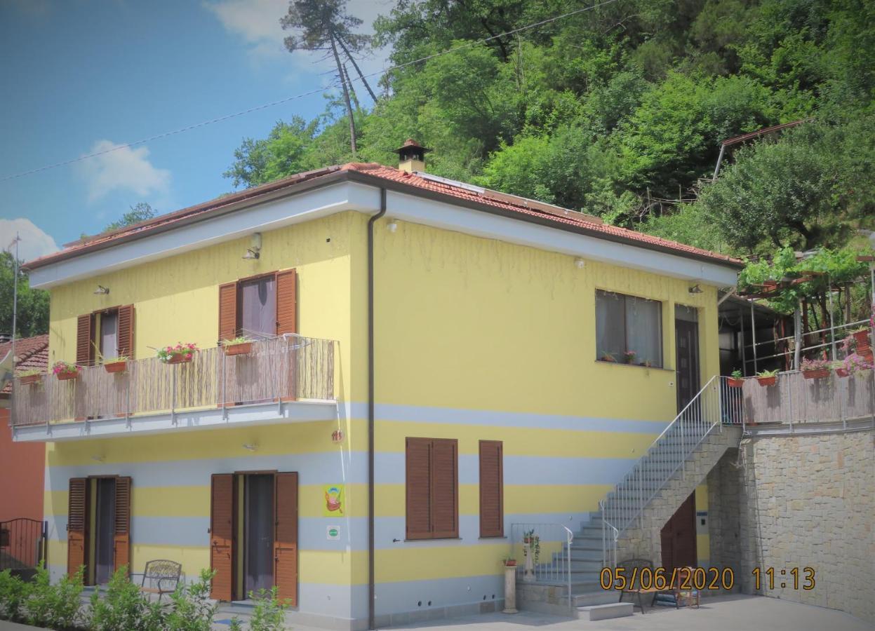 Amici Holiday B&B Di Bielak Aneta Izabela Vezzano Ligure Eksteriør billede